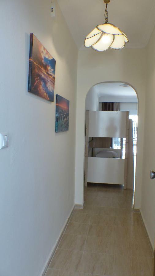 White Apartment 70M From The Sea Nea Peramos (Macedonia) Exterior foto