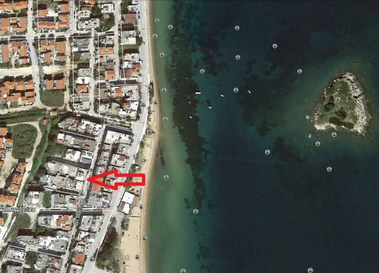 White Apartment 70M From The Sea Nea Peramos (Macedonia) Exterior foto